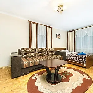 Апартаменты центр,1к м.кловская, Киев